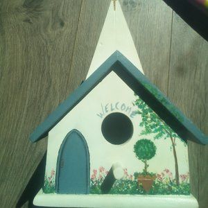 👵EUC VINTAGE CHURCH BIRDHOUSE